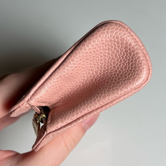 Rare Chanel Pink Caviar Cosmetic Pouch - Picture 3 of 7